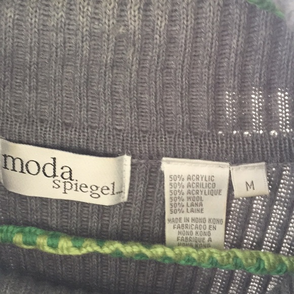 Long Gray sweater - Picture 4 of 4